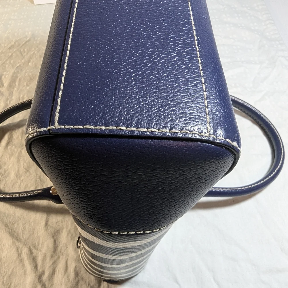 Kate Spade New York Wellesley Quinn Satchel - Picture 6 of 12